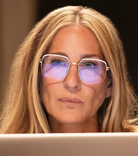 sarah jessica parker glasses.